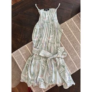 🌸 Roly Poly Women’s Green and White Pleated Dress Shirt Size Small New